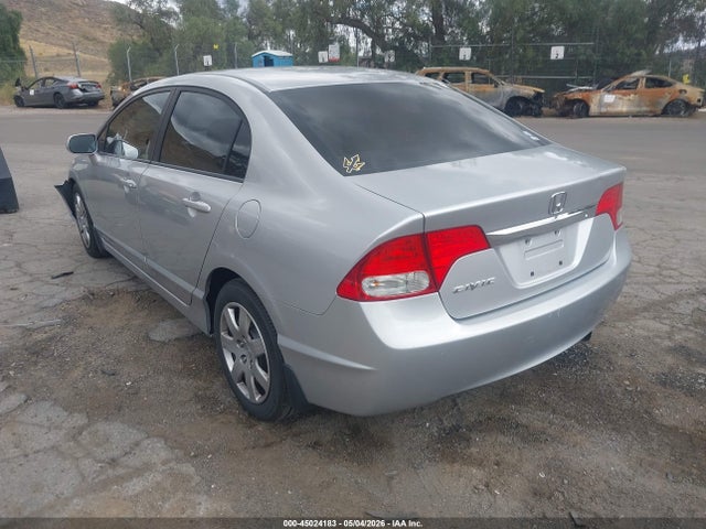 Продаж на аукціоні авто 2010 Honda Civic Lx, vin: 19XFA1F59AE045656, номер лоту: 45024183