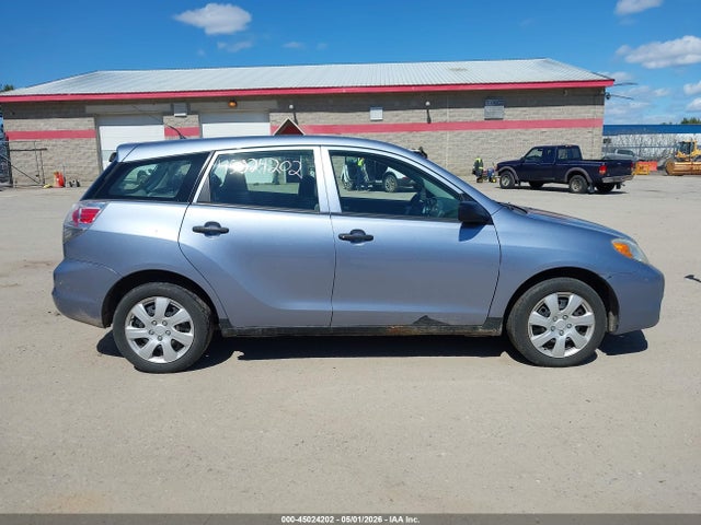 2008 Toyota Matrix მანქანა იყიდება აუქციონზე, vin: 2T1KR32E18C702807, აუქციონის ნომერი: 45024202