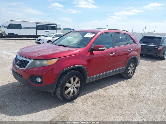 45024208 :رقم المزاد ، 5XYKT3A1XBG006703 vin ، 2011 Kia Sorento Lx مزاد بيع