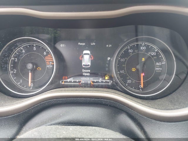 Продажа на аукционе авто 2016 Jeep Cherokee Limited, vin: 1C4PJLDB5GW172850, номер лота: 45024228