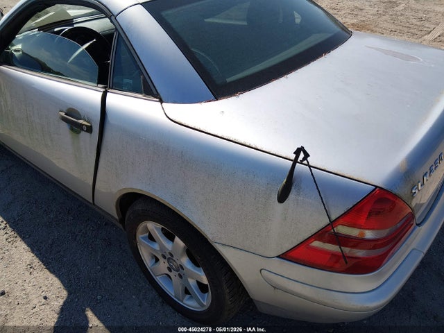 1998 Mercedes-benz Slk 230 მანქანა იყიდება აუქციონზე, vin: WDBKK47F1WF049281, აუქციონის ნომერი: 45024278