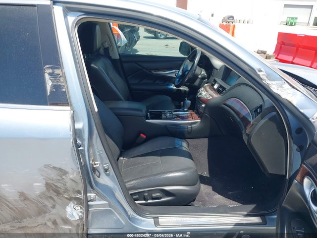 Продажа на аукционе авто 2018 Infiniti Q70 3.7 Luxe, vin: JN1BY1APXJM181205, номер лота: 45024297