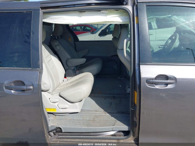 Продажа на аукционе авто 2014 Toyota Sienna Xle V6 8 Passenger, vin: 5TDYK3DC4ES476890, номер лота: 45024315
