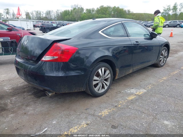 45024317 :رقم المزاد ، 1HGCS1B81CA007958 vin ، 2012 Honda Accord 2.4 Ex-l مزاد بيع