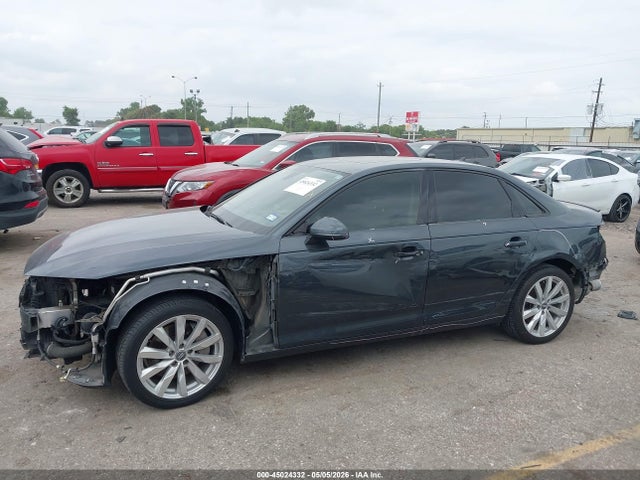 45024332 :رقم المزاد ، WAUANAF42HN025516 vin ، 2017 Audi A4 2.0t Premium مزاد بيع