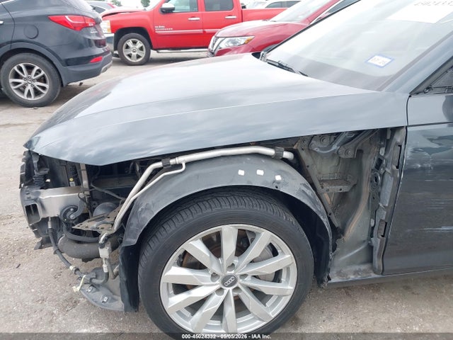 45024332 :رقم المزاد ، WAUANAF42HN025516 vin ، 2017 Audi A4 2.0t Premium مزاد بيع