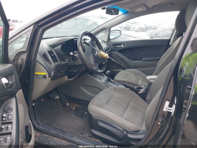 2015 Kia Forte Lx მანქანა იყიდება აუქციონზე, vin: KNAFK4A63F5411013, აუქციონის ნომერი: 45024333