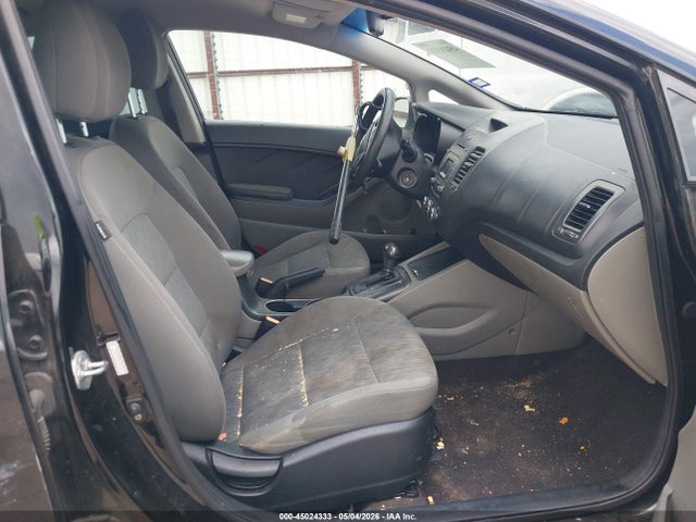 2015 Kia Forte Lx მანქანა იყიდება აუქციონზე, vin: KNAFK4A63F5411013, აუქციონის ნომერი: 45024333
