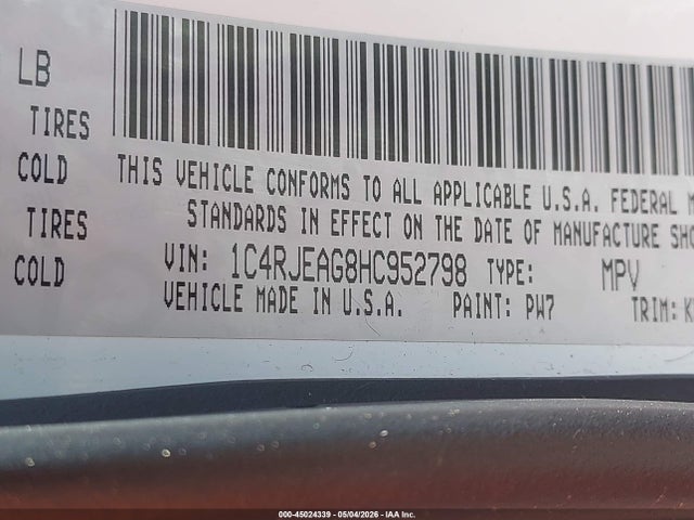Продажа на аукционе авто 2017 Jeep Grand Cherokee Altitude 4x2, vin: 1C4RJEAG8HC952798, номер лота: 45024339