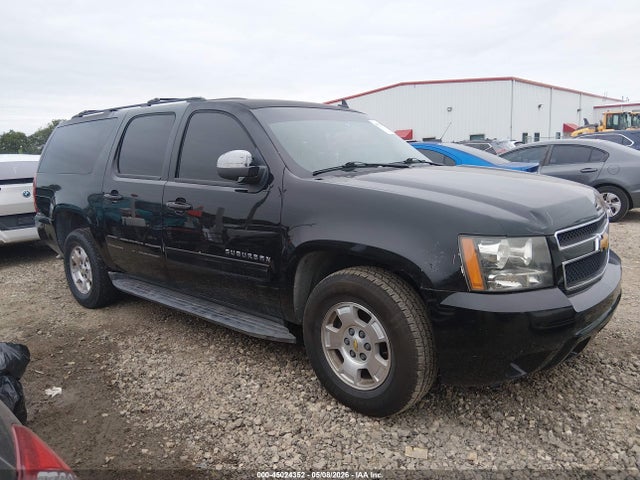 Продаж на аукціоні авто 2014 Chevrolet Suburban 1500 Ls, vin: 1GNSCHE01ER240398, номер лоту: 45024352
