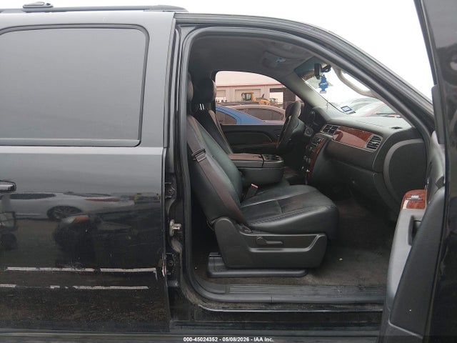 Продаж на аукціоні авто 2014 Chevrolet Suburban 1500 Ls, vin: 1GNSCHE01ER240398, номер лоту: 45024352