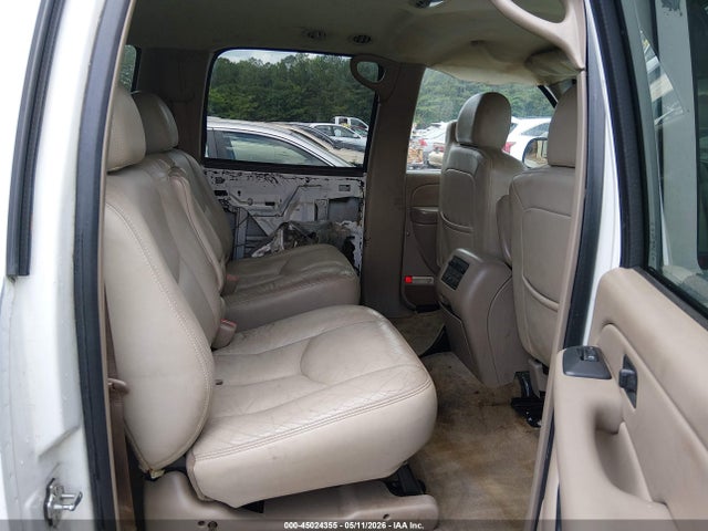 2004 Chevrolet Suburban 1500 Lt მანქანა იყიდება აუქციონზე, vin: 1GNEC16Z14J225981, აუქციონის ნომერი: 45024355