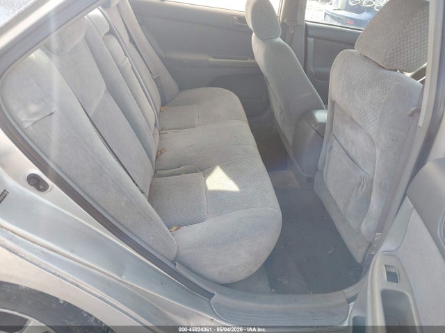 Aukcja sprzedaży 2004 Toyota Camry Le V6, vin: 4T1BF30K14U571467, numer aukcji: 45024361