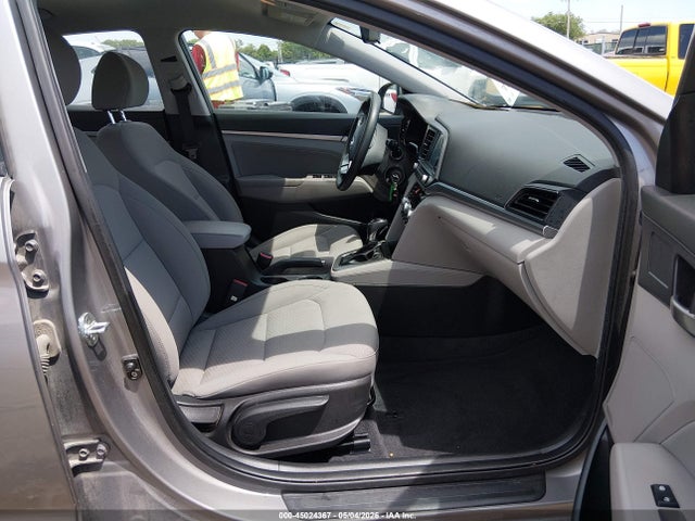 45024367 :رقم المزاد ، KMHD84LF7LU092301 vin ، 2020 Hyundai Elantra Sel مزاد بيع
