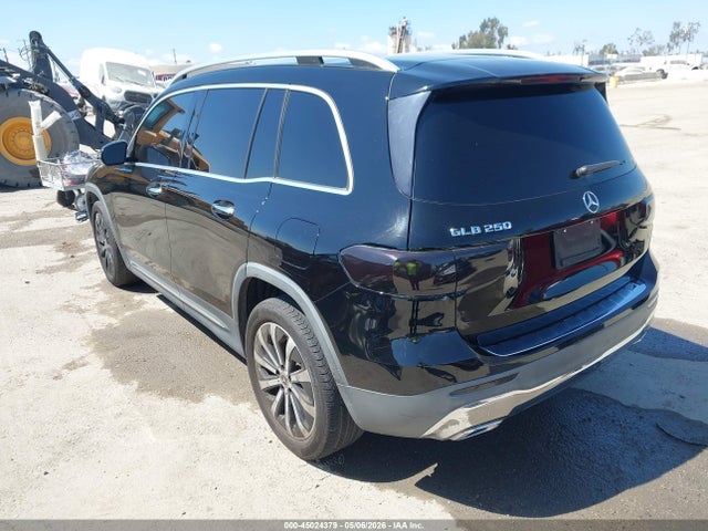 45024379 :رقم المزاد ، W1N4M4GB8MW088828 vin ، 2021 Mercedes-benz Glb 250 مزاد بيع