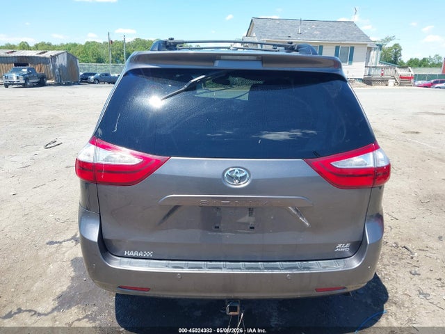 Продажа на аукционе авто 2017 Toyota Sienna Xle Premium 7 Passenger, vin: 5TDDZ3DC3HS153526, номер лота: 45024383