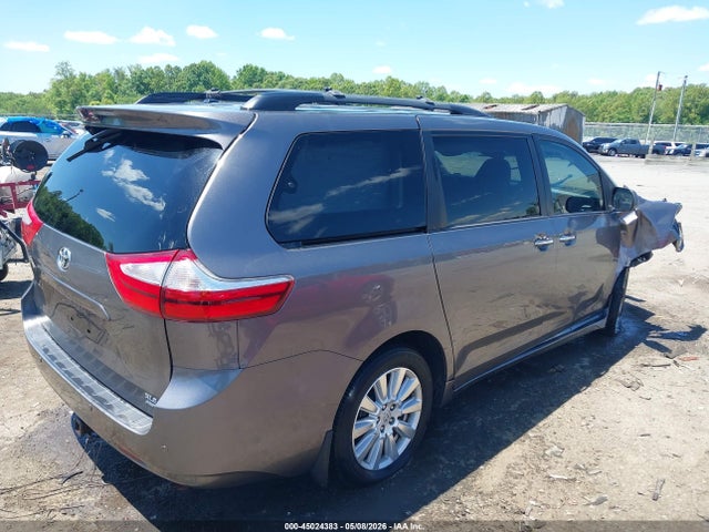 Продажа на аукционе авто 2017 Toyota Sienna Xle Premium 7 Passenger, vin: 5TDDZ3DC3HS153526, номер лота: 45024383