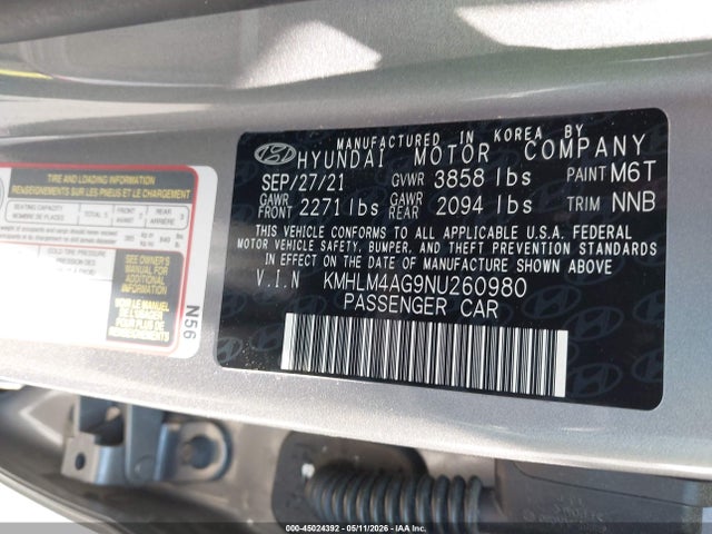 KMHLM4AG9NU260980 Hyundai ELANTRA SEL