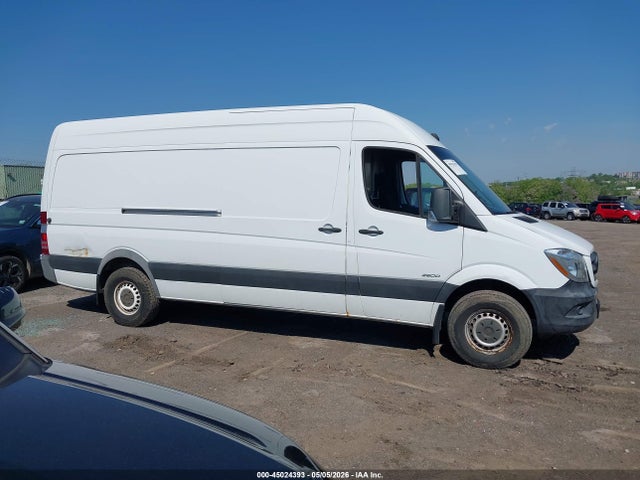Freightliner Sprinter 2500 High Roof 2015 WDYPE8DC7FP114097 Image 13