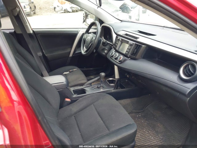 2017 Toyota Rav4 Le მანქანა იყიდება აუქციონზე, vin: JTMBFREV7HJ145493, აუქციონის ნომერი: 45024416