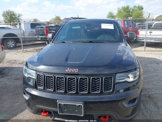 1C4RJFLG2JC304138 Jeep Grand Cherokee Trailhawk 4x4
