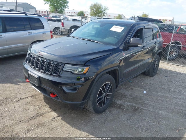 1C4RJFLG2JC304138 Jeep Grand Cherokee Trailhawk 4x4