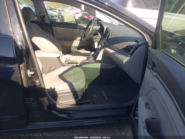 2017 Hyundai Elantra Se მანქანა იყიდება აუქციონზე, vin: 5NPD84LF2HH072592, აუქციონის ნომერი: 45024465