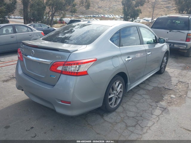Nissan SENTRA SR 2014 3N1AB7AP4EY226626 Image 4