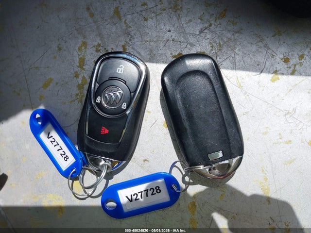 45024520 :رقم المزاد ، KL4CJASB0JB527728 vin ، 2018 Buick Encore Preferred مزاد بيع