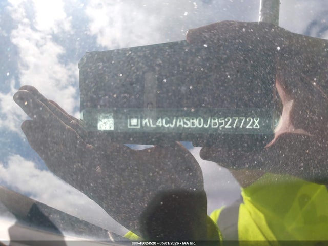 45024520 :رقم المزاد ، KL4CJASB0JB527728 vin ، 2018 Buick Encore Preferred مزاد بيع