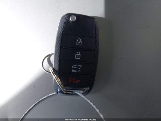 KNAGT4L37H5155871 KIA Optima Lx