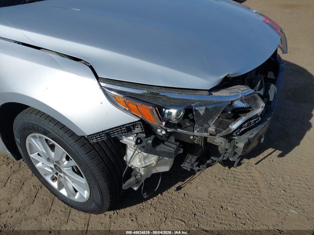 KNAGT4L37H5155871 KIA Optima Lx
