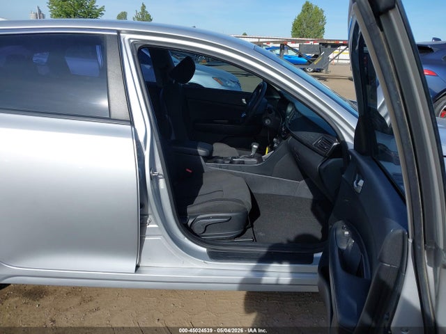 KNAGT4L37H5155871 KIA Optima Lx
