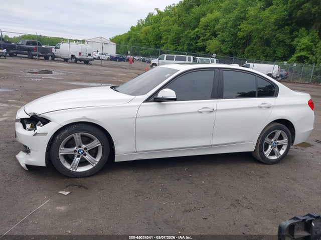 2013 Bmw 328i Xdrive მანქანა იყიდება აუქციონზე, vin: WBA3B5C58DF591268, აუქციონის ნომერი: 45024541