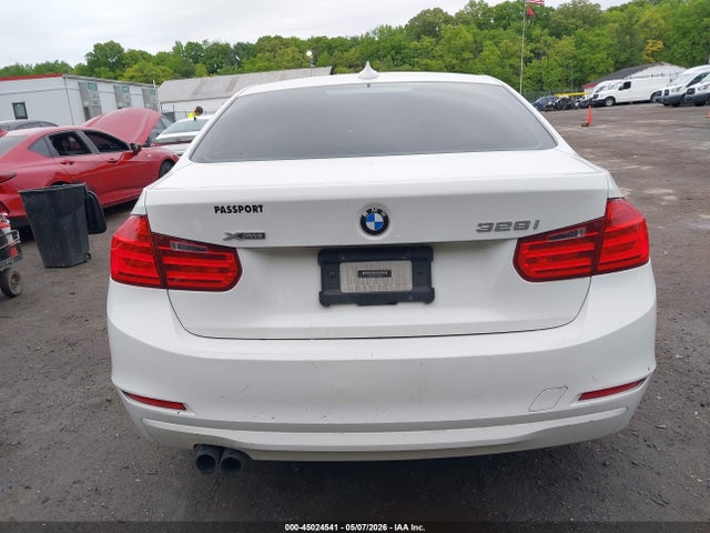2013 Bmw 328i Xdrive მანქანა იყიდება აუქციონზე, vin: WBA3B5C58DF591268, აუქციონის ნომერი: 45024541