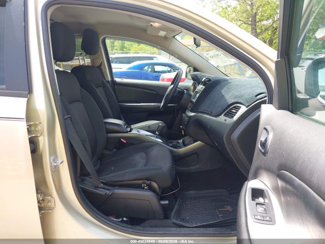 45024548 :رقم المزاد ، 3D4PH1FG5BT567833 vin ، 2011 Dodge Journey Mainstreet مزاد بيع