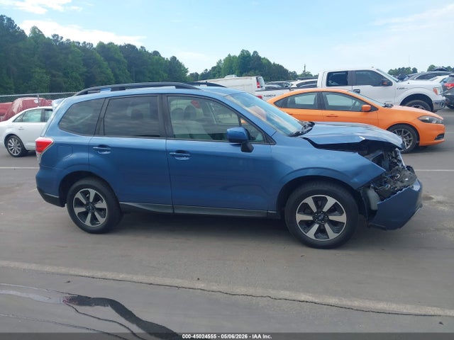 45024555 :رقم المزاد ، JF2SJAEC2HH463819 vin ، 2017 Subaru Forester 2.5i Premium مزاد بيع