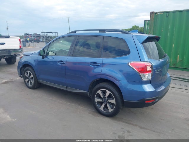 45024555 :رقم المزاد ، JF2SJAEC2HH463819 vin ، 2017 Subaru Forester 2.5i Premium مزاد بيع