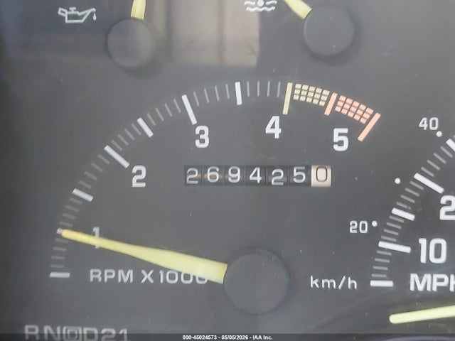 45024573 :رقم المزاد ، 1GCEC14H9NZ205113 vin ، 1992 Chevrolet Gmt-400 C1500 مزاد بيع