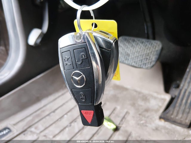 Продажа на аукционе авто 2015 Mercedes-benz Glk 350 4matic, vin: WDCGG8JBXFG353428, номер лота: 45024578