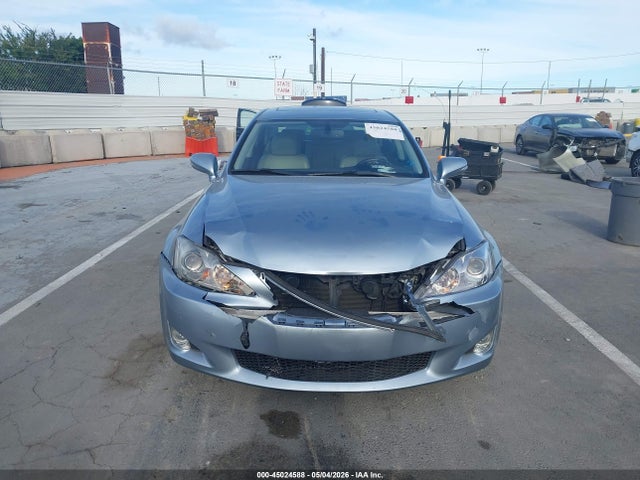 45024588 :رقم المزاد ، JTHBF5C28A2095381 vin ، 2010 Lexus Is 250 مزاد بيع