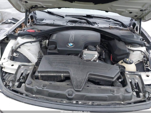45024590 :رقم المزاد ، WBA3B1C56FP831603 vin ، 2015 Bmw 320i مزاد بيع