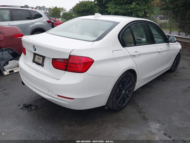 45024590 :رقم المزاد ، WBA3B1C56FP831603 vin ، 2015 Bmw 320i مزاد بيع