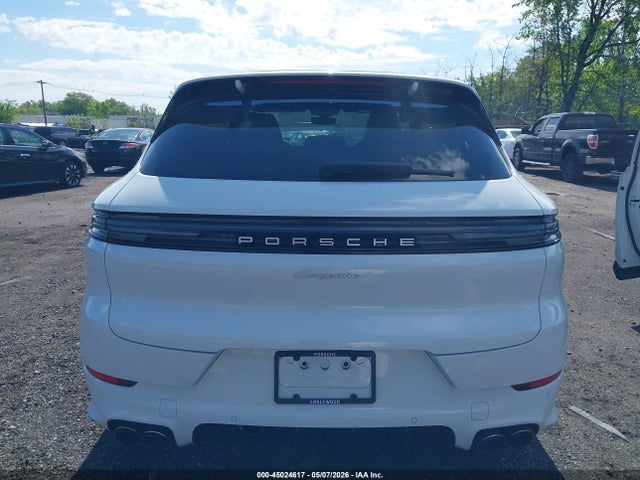 Porsche Cayenne 2024 WP1AA2AY1RDA09537 Image 16