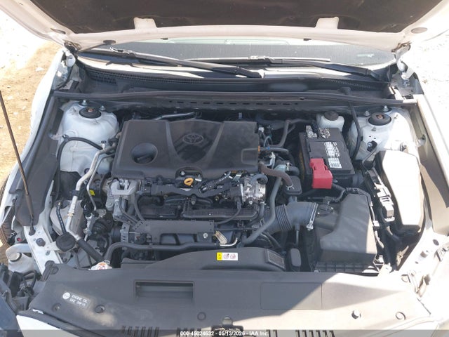 45024632 :رقم المزاد ، 4T1S11AKXMU596322 vin ، 2021 Toyota Camry Se مزاد بيع
