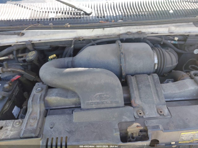 45024644 :رقم المزاد ، 1FBNE31L3WHA52139 vin ، 1998 Ford Club Wagon Xl/xlt مزاد بيع