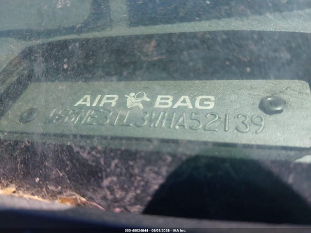 45024644 :رقم المزاد ، 1FBNE31L3WHA52139 vin ، 1998 Ford Club Wagon Xl/xlt مزاد بيع