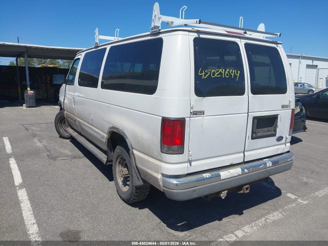 45024644 :رقم المزاد ، 1FBNE31L3WHA52139 vin ، 1998 Ford Club Wagon Xl/xlt مزاد بيع