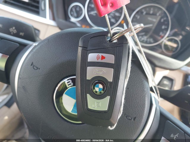 Продаж на аукціоні авто 2016 Bmw 320i, vin: WBA8E1G53GNU10362, номер лоту: 45024692