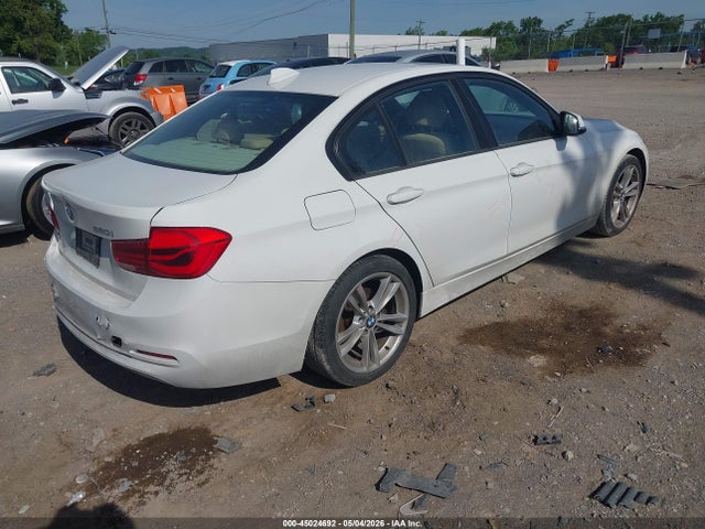 Продаж на аукціоні авто 2016 Bmw 320i, vin: WBA8E1G53GNU10362, номер лоту: 45024692